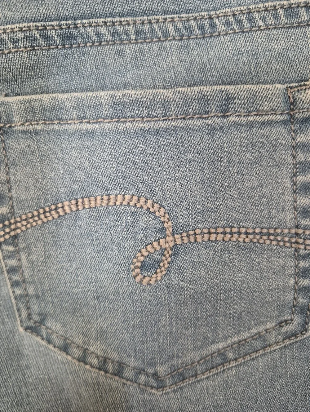 NWT Justice Girls Mid Rise Sequined Jeans - 16 U3